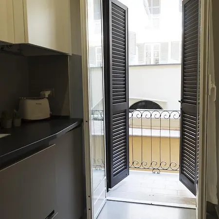 Apartamento Lucrezio Caro *